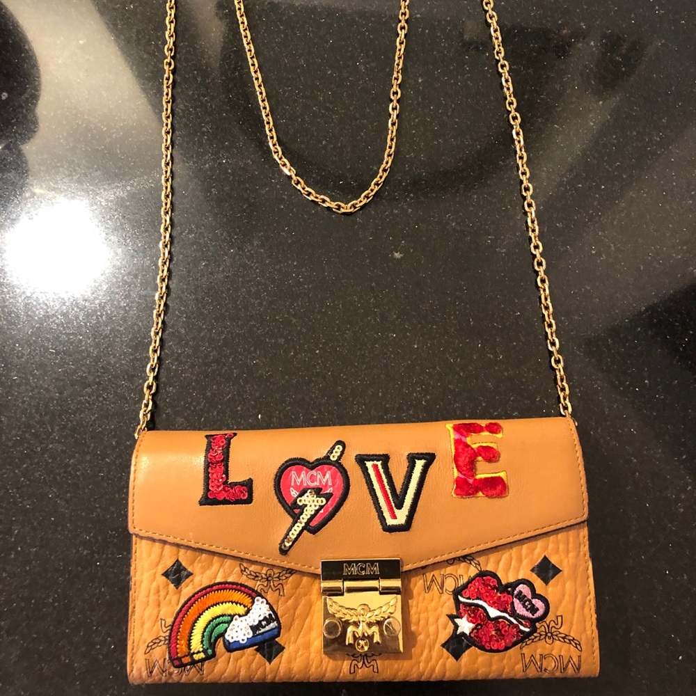 MCM Patricia love patch !!